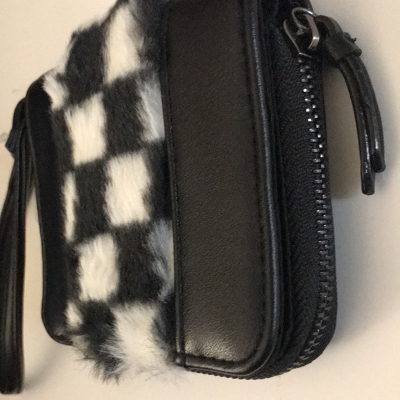 Multi Color Wallet Black & White - Picture 2 of 6